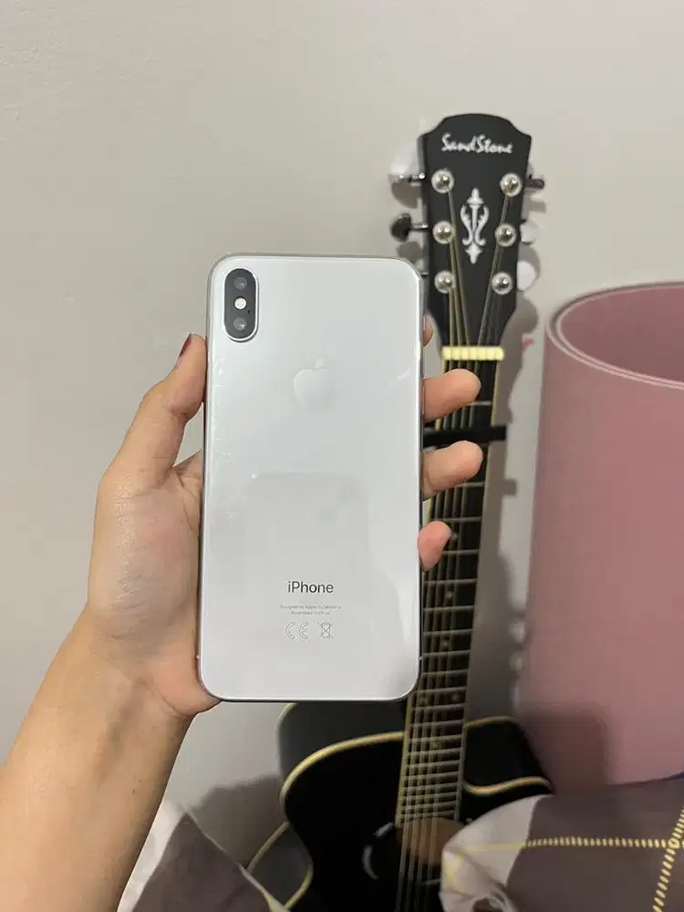 iPhone X Silver 64 GB