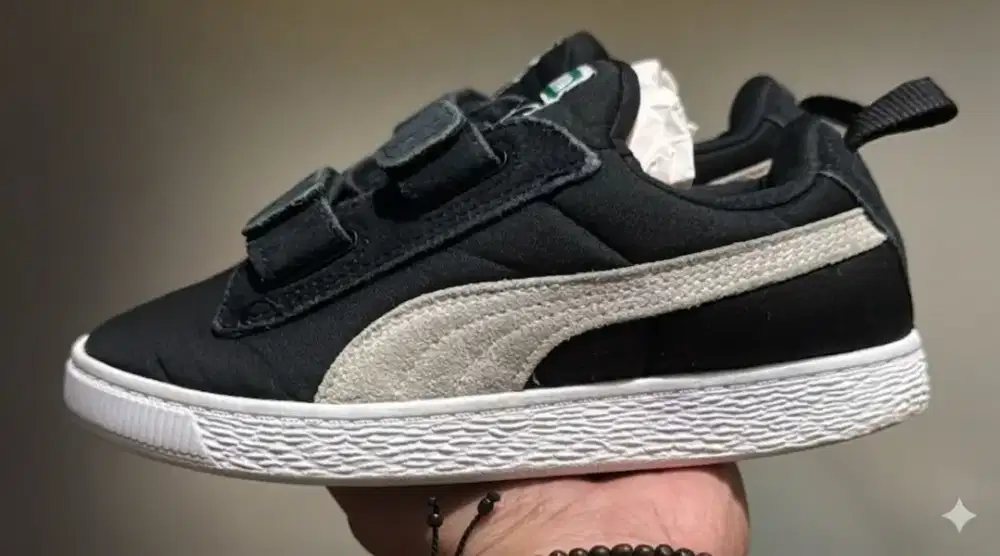 PRELOVED SEPATU ANAK