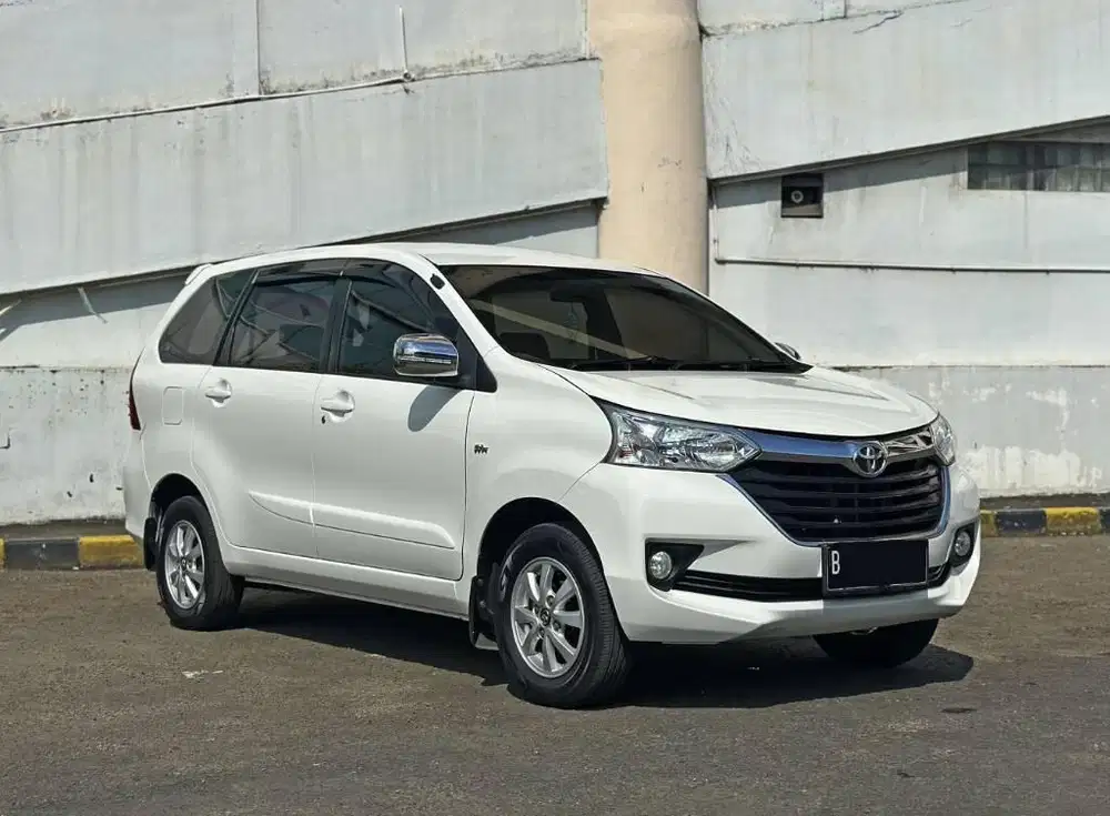 Jual Cepat : Toyota Avanza 1.3 G AT 2017 Putih Km 80rb Service Record