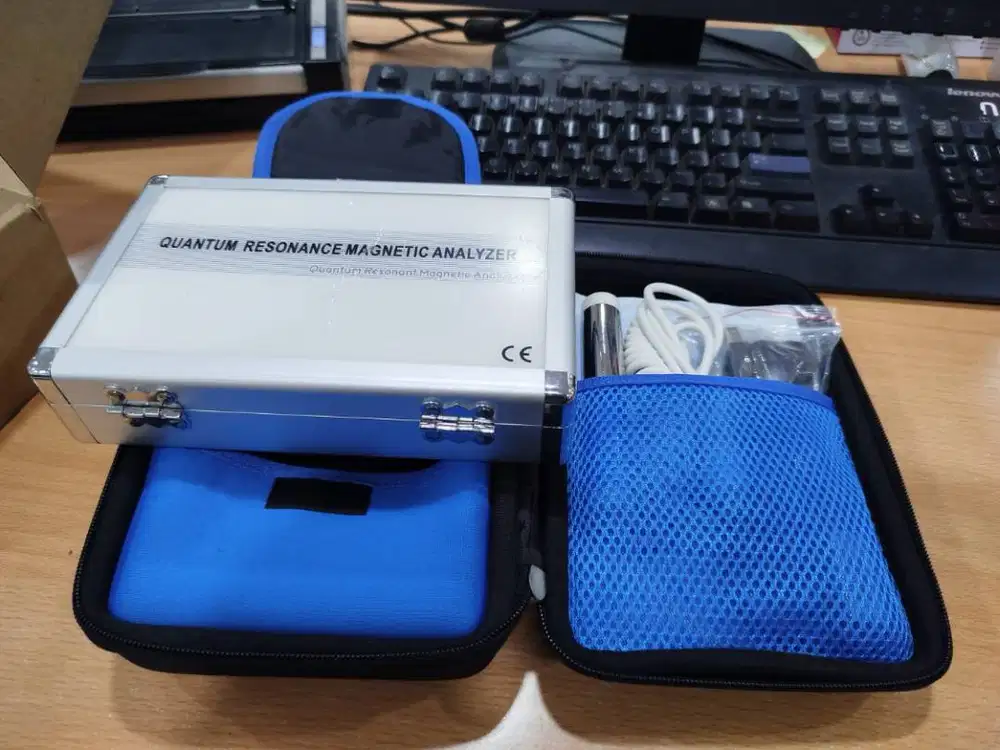 Quantum Resonance magnetic analyser