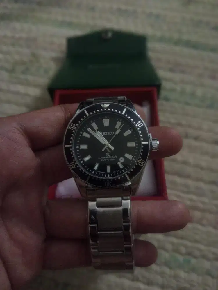 Jam pria outomatic murmer