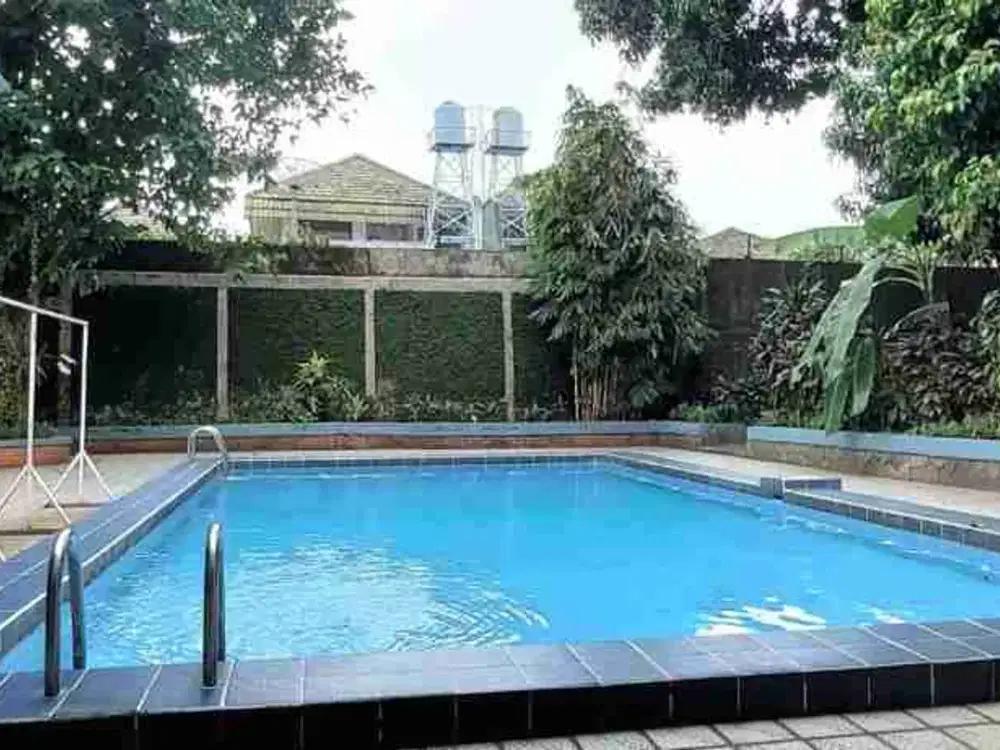 Kemang timur raya, Tua layak huni