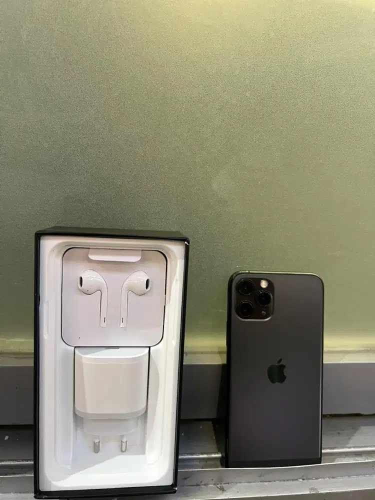 iphone 11 pro 256gb kusus yg pertama
