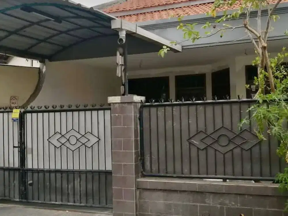 Rumah Jl Ngagel Lokasi strategis dekat pusat kota, Gas Negara Surat Ijo