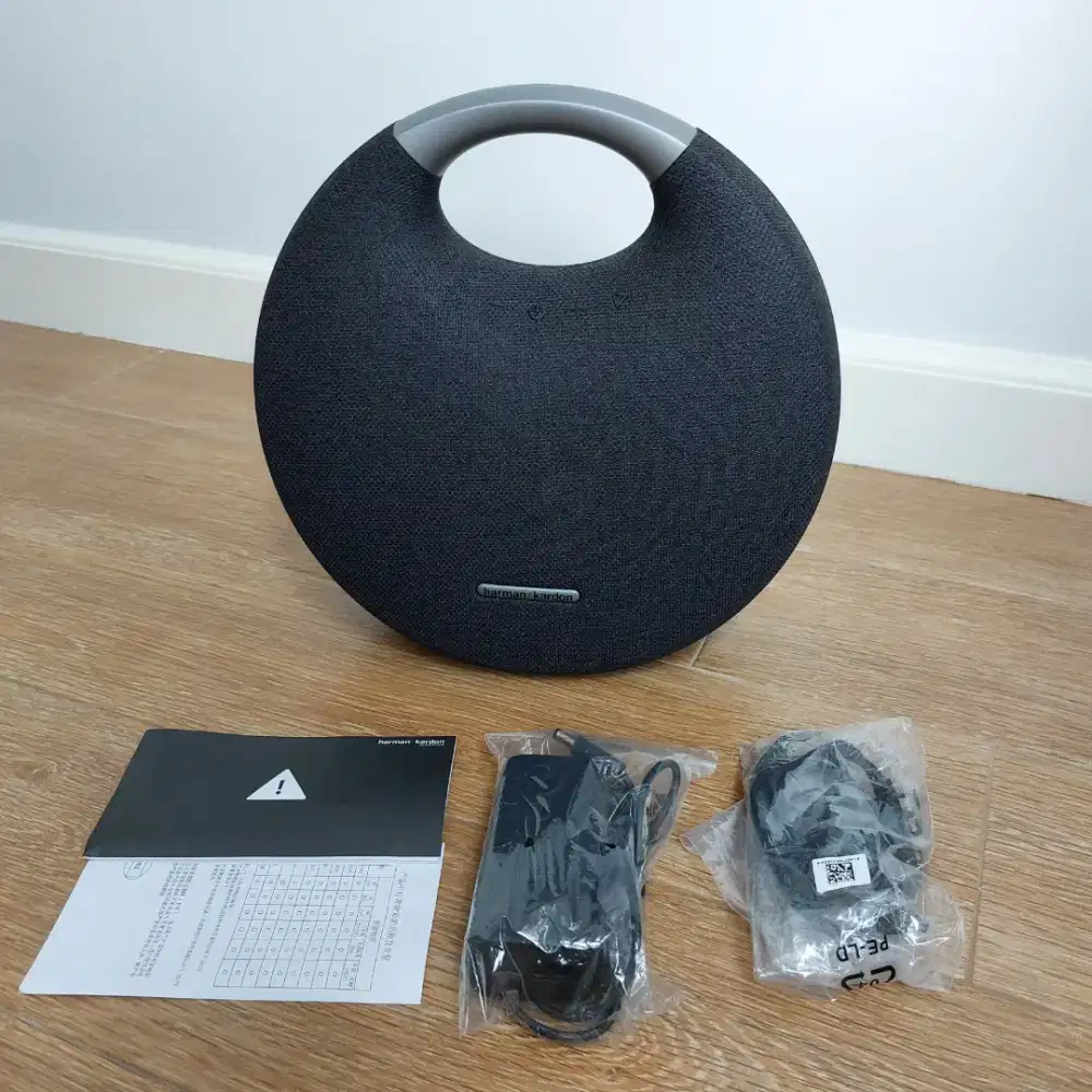 Harman Kardon Onyx Studio 5