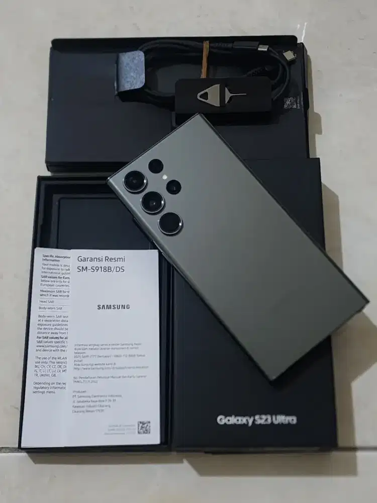 Samsung S23 Ultra 5G 12/256Gb, warna Hijau, kondisi 99% Sempurna
