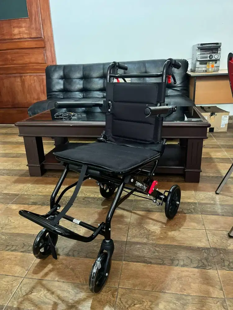Kursi Roda Lipat Serenity Travel Wheelchair - 99% BARU
