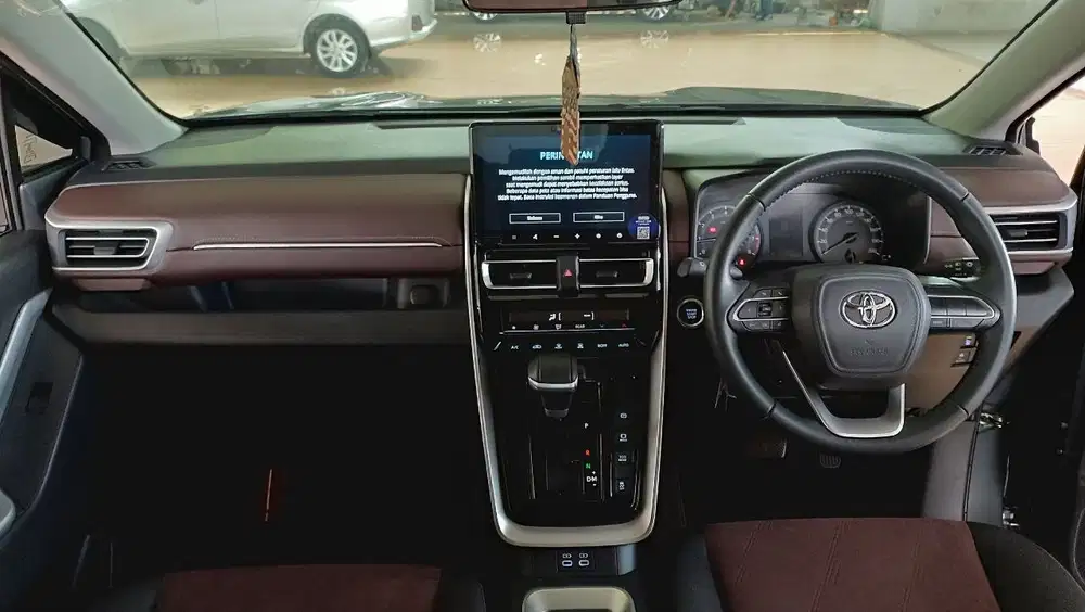 Toyota Voxy 2018 Bensin