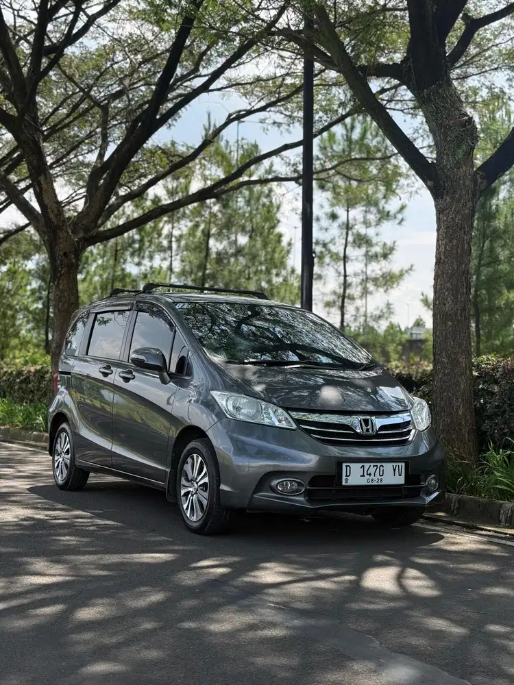 Honda Freed E PSD MATIC 2014
