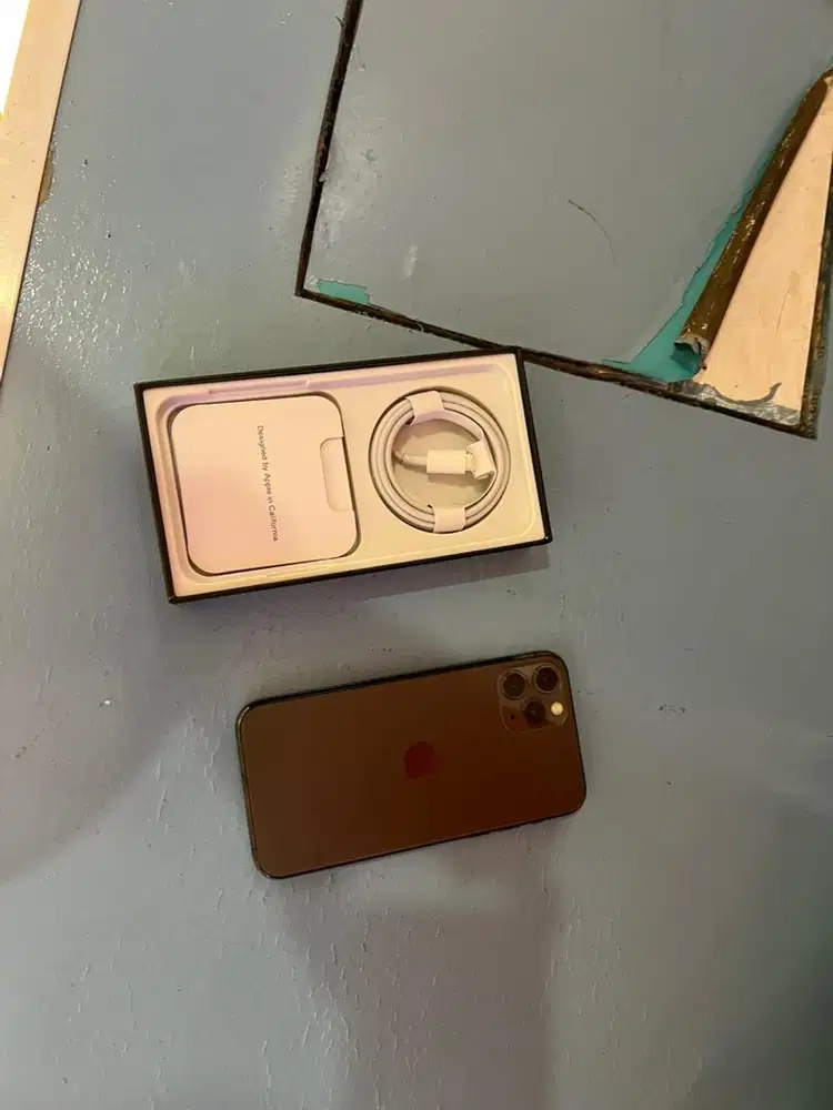 iphone 11 pro 256gb bagian bagus