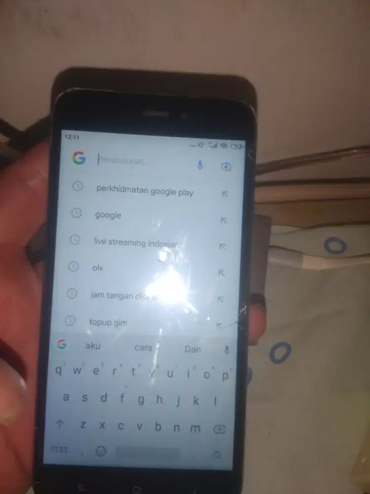 Jual xiaomi redmi 5a minus retak sehelai lcd no kendala