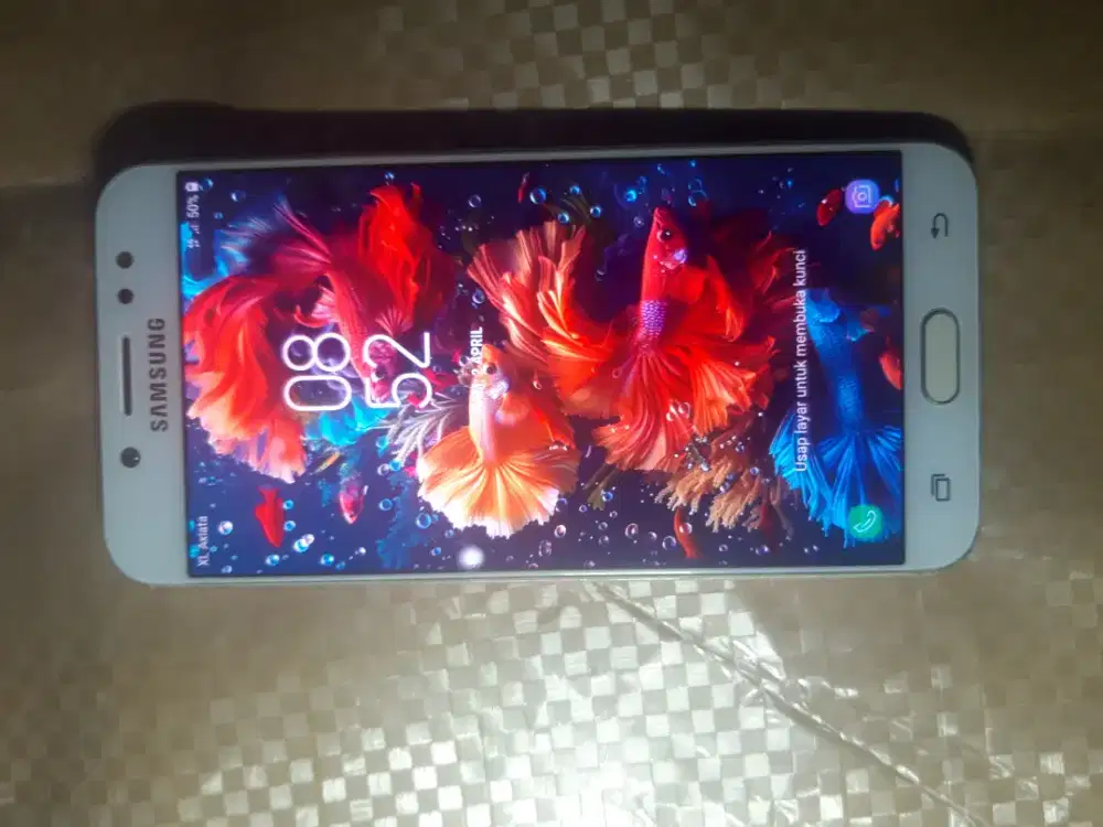 Samsung j7 plus RAM 4/32