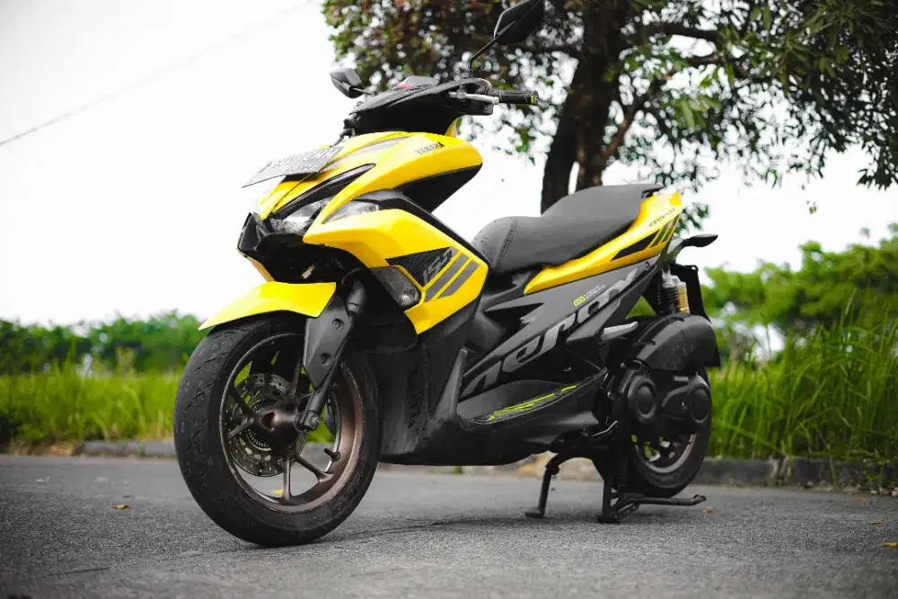 Yamaha Aerox 155 tahun 2016 kuning
