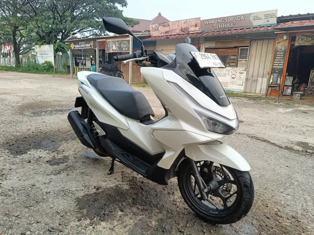 Pajak hidup Honda PCX ABS Keyles thn 2023 cw hitam original