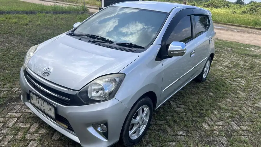 Agya 2015 matic low km istimewa