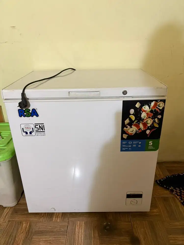 FREEZER RSA By GEA CF 210 Cooler Box 199 Liter