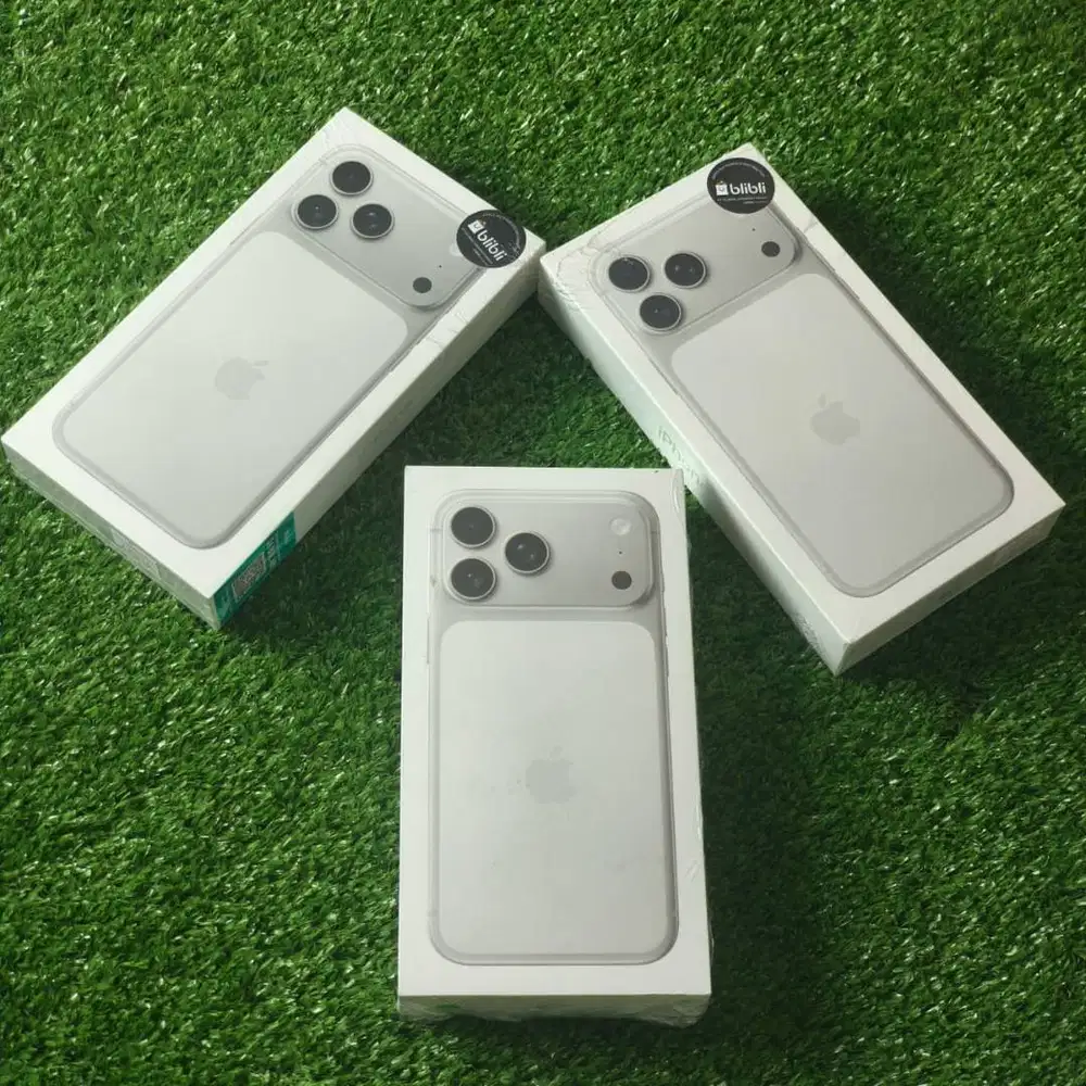 iPhone 17 Pro Max 256gb Silver Baru segel resmi Indonesia FREE 1 tahun