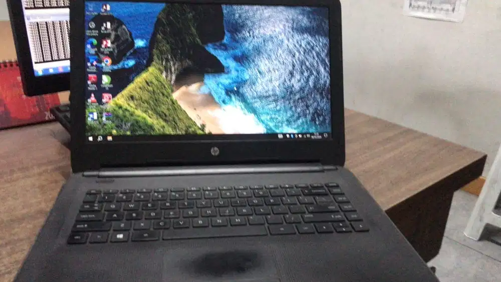 Laptop HP 240 G4 i3-5