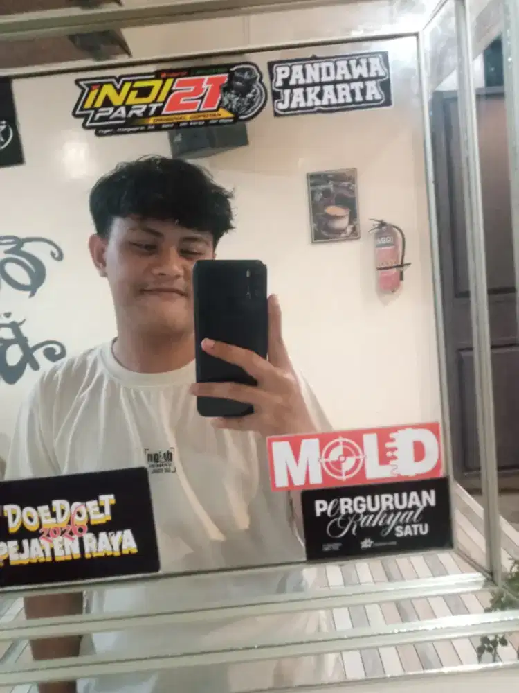 cari kerjaan apa aja