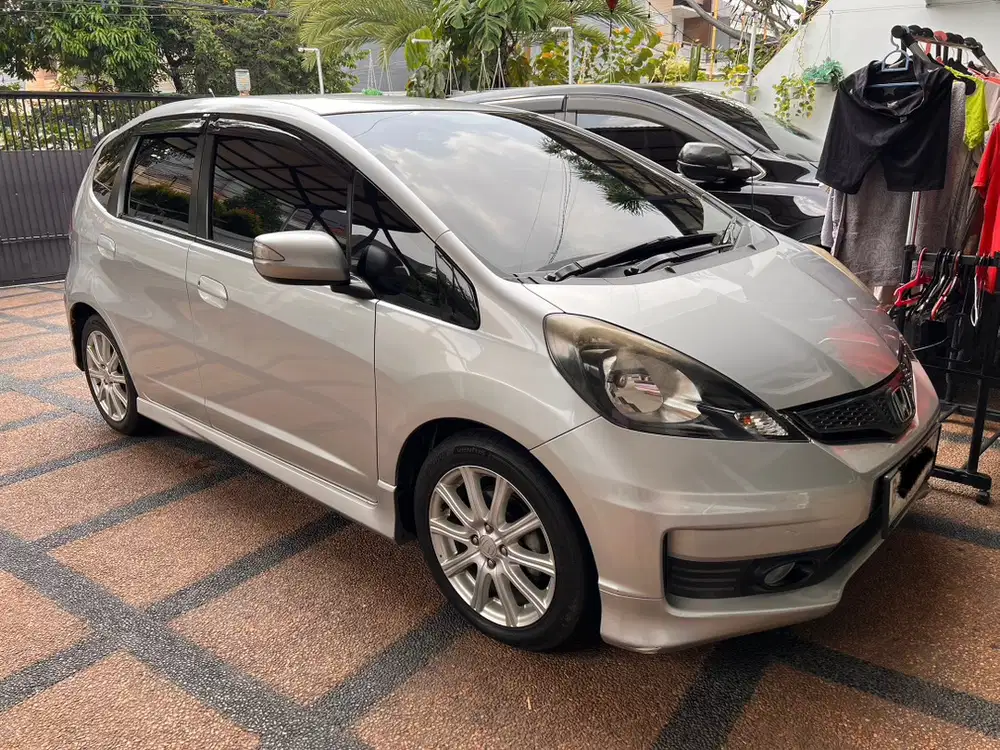 [LOW KM](CASH) Honda Jazz 1.5 RS 2014/2013