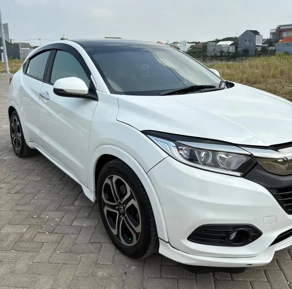 HRV Sunroof Prestige 1.8 Metic