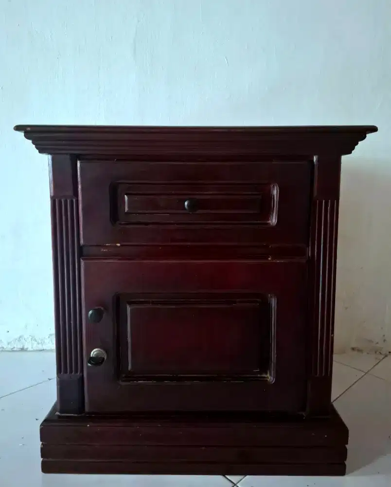 Meja table nakas kayu
