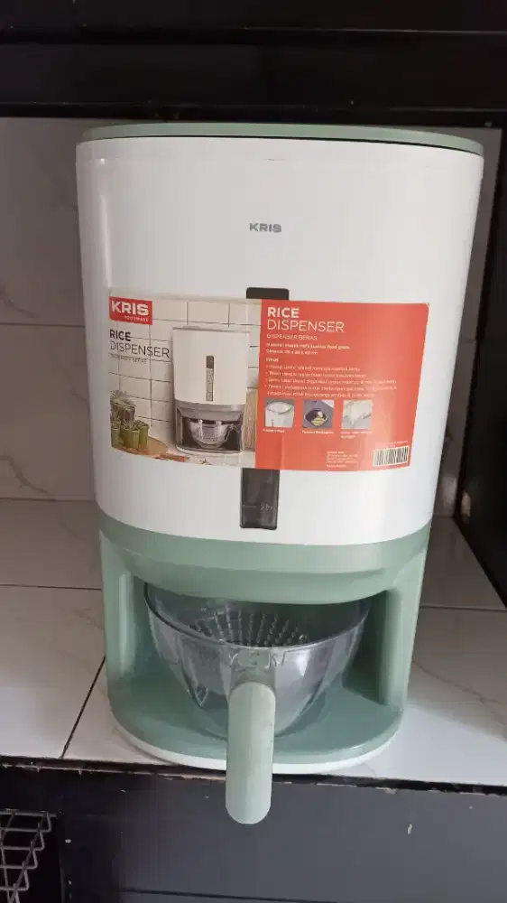 Tempat beras merek kris bekas