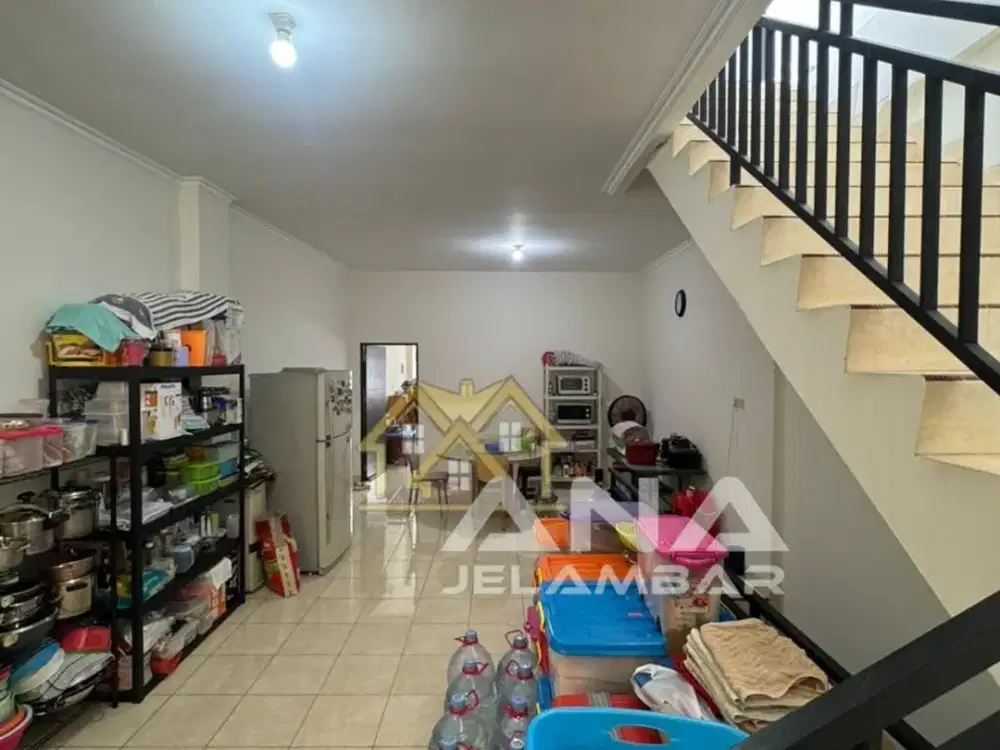 ANA RUMAH NGANTONG LT.94M DI JELAMBAR