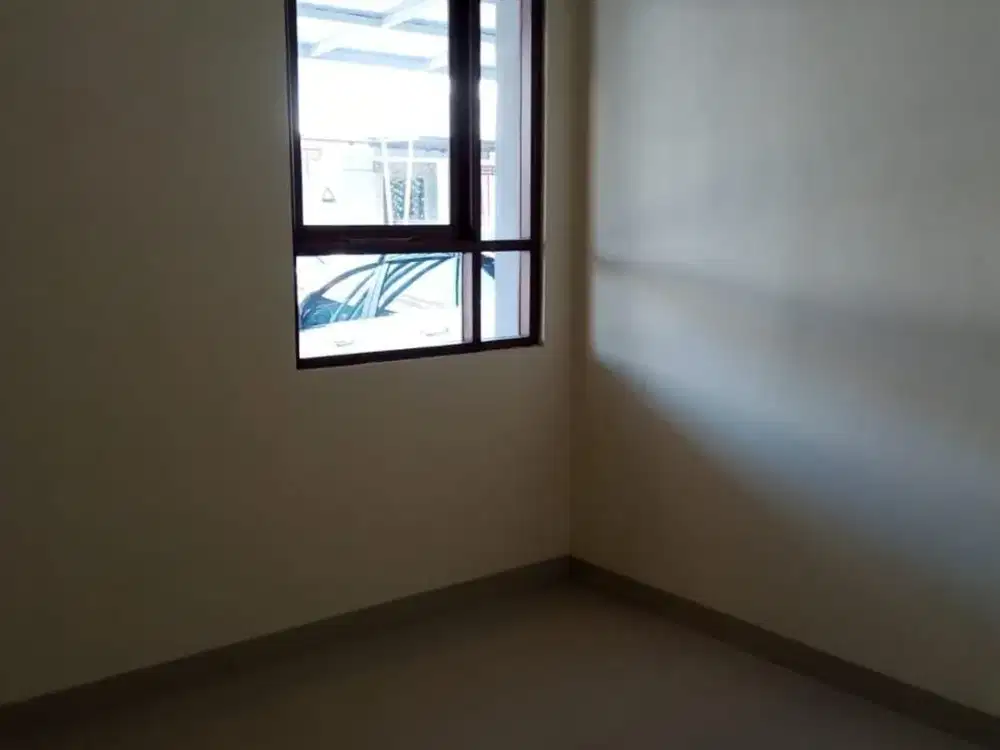 Y. Dijual rumah dibawah harga pasar rumah Minimalis Spring Garden Residence buah batu