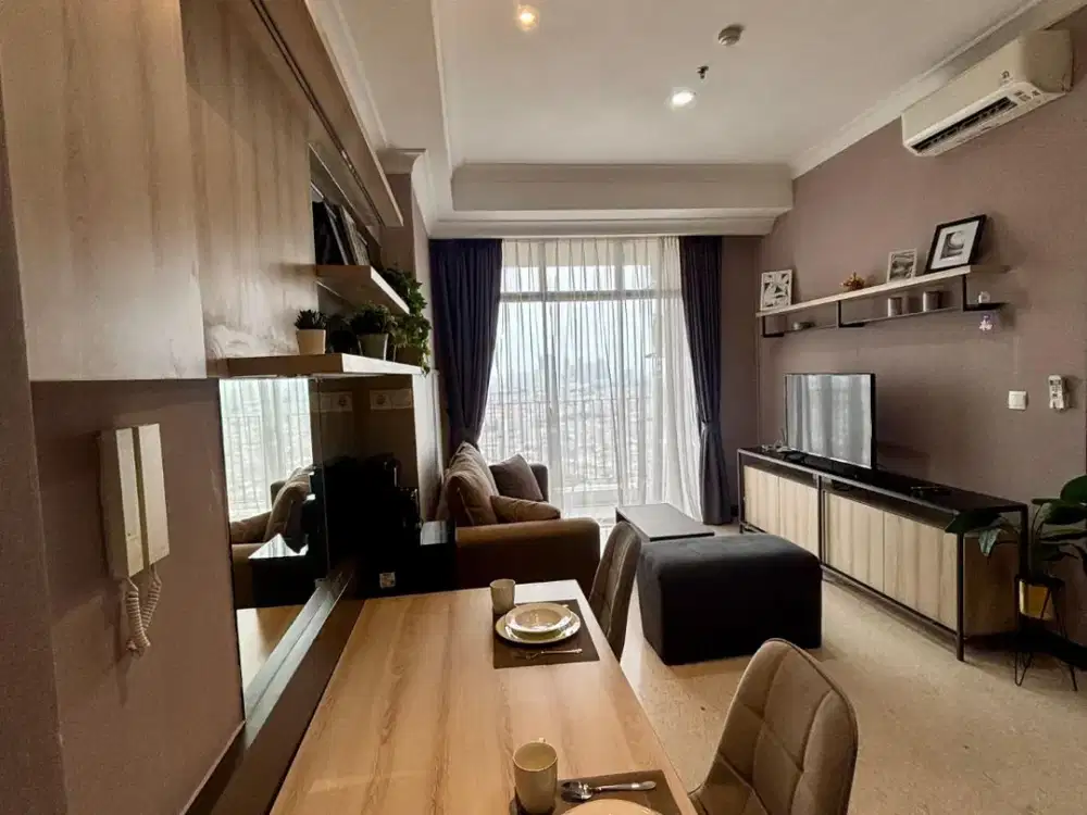 Permata Hijau Suite 3BR Bagus Bersih Hot Item, Fully Furnished Siap Huni Bebas Banjir