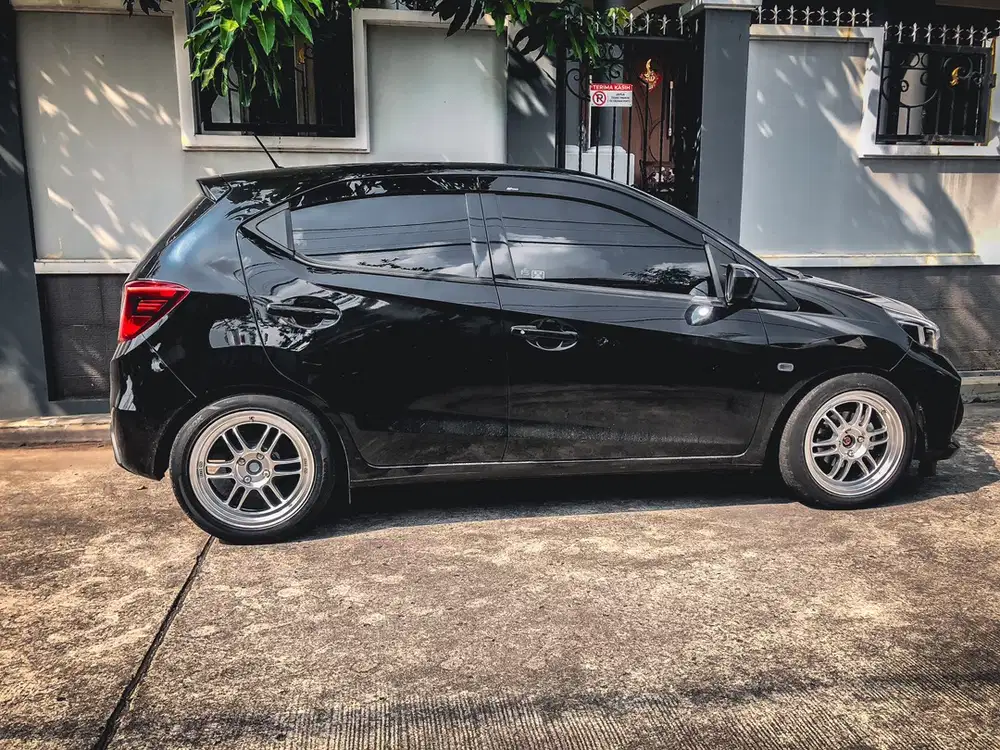 Honda Brio E CVT 2024