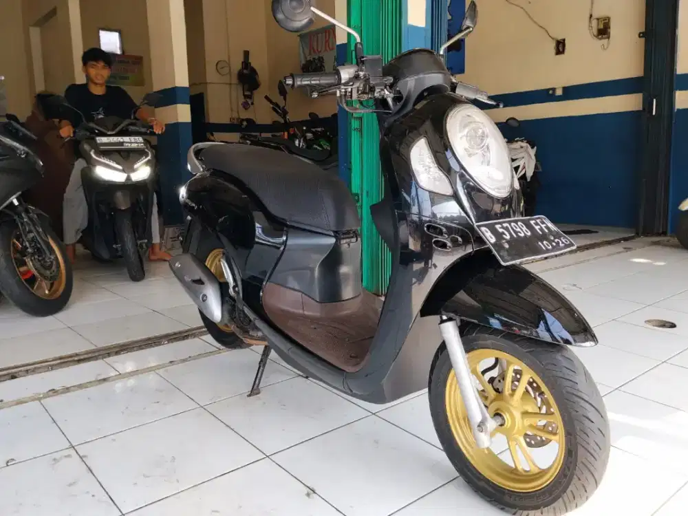 [#] honda scoopy Frestige 2021 kyless siap pakai