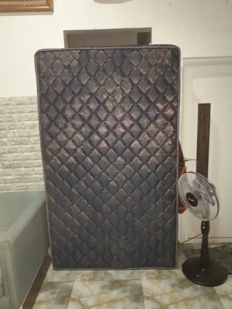 Jual Kasur sprimbad, kipas angin, lemari kayu