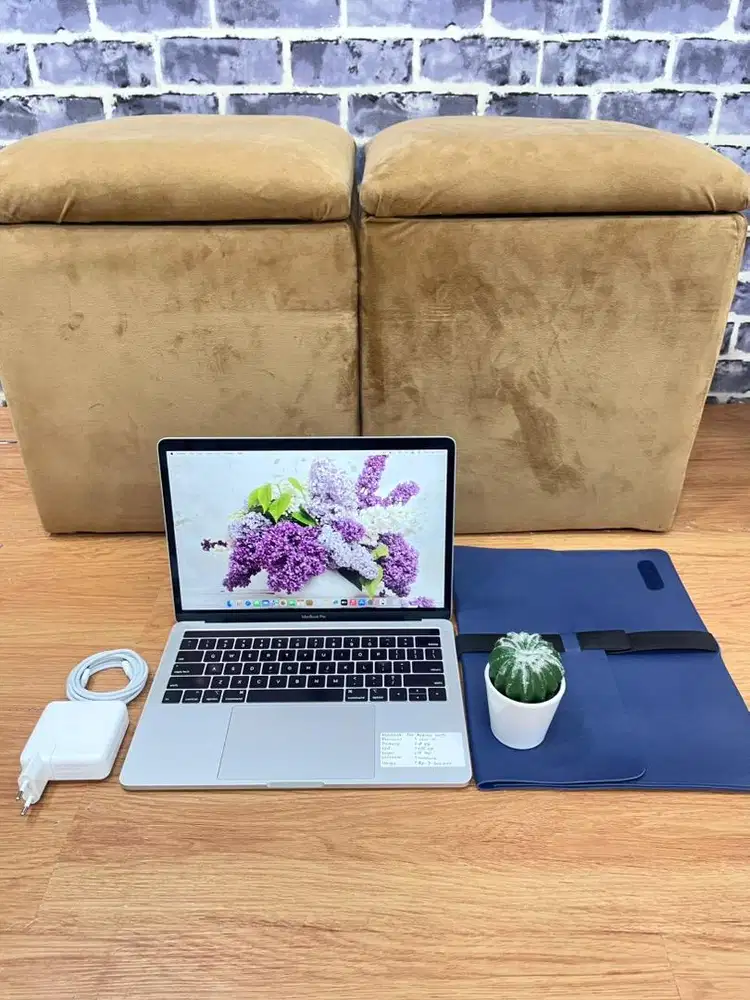 Macbook Pro Retina 13-inci 2019