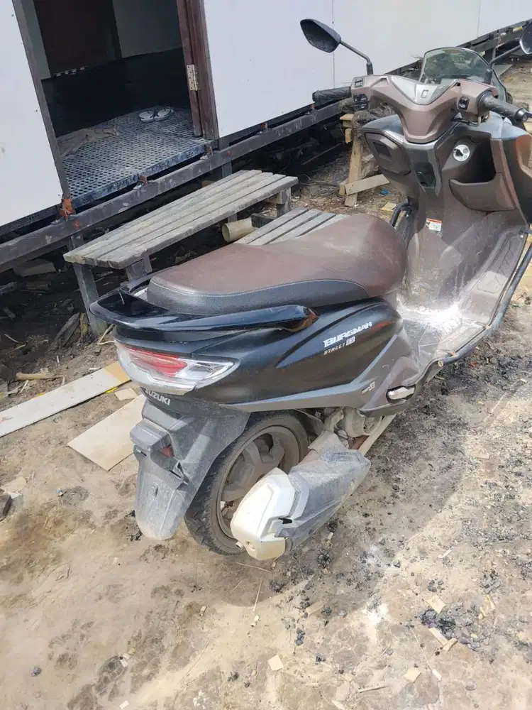 Dijual suzuki burgman 125CC