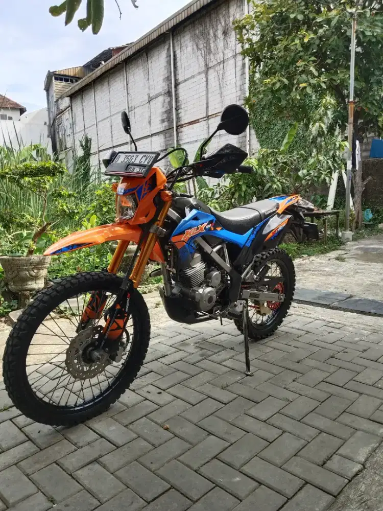 Kawasaki KLX 150 BF / Extreme Tahun 2019 - Siap Pakai
