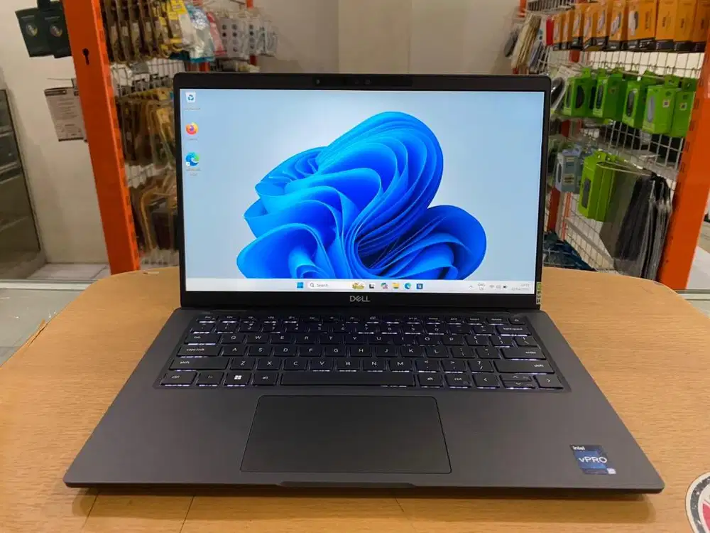 Laptop DELL Latitude E7430 Core i7Gen12 Ram 16GB SSD 256GB Mulus Tipis