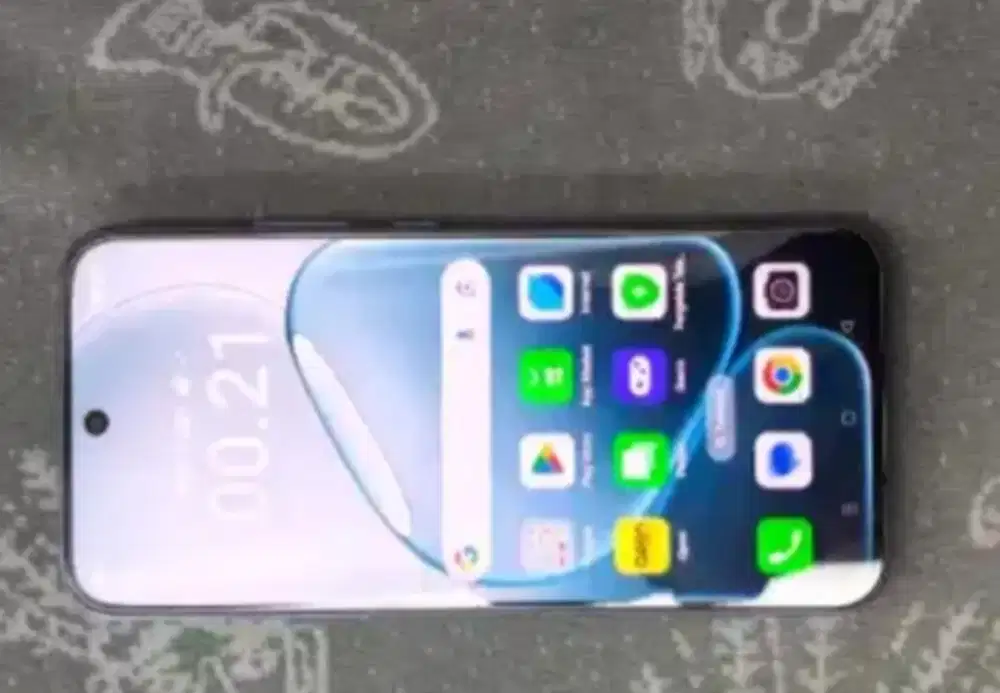 Saya mau jual hp Oppo a6 pro 5g