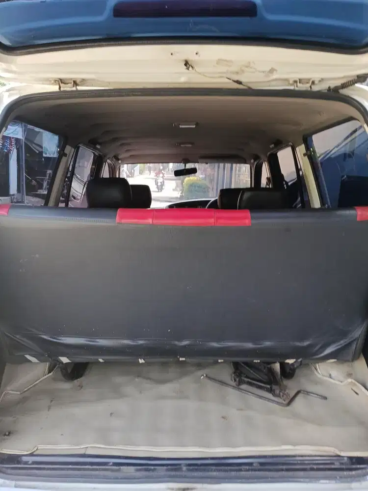 Toyota Kijang 2000 Bensin