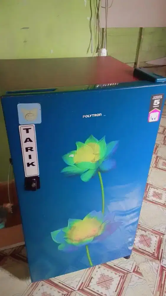 Kulkas 1pintu Polytron blezza siap paka,no minus.