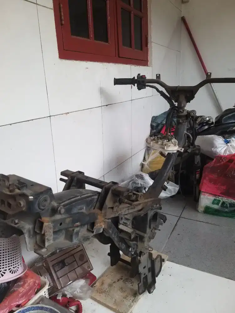 Dijual Rangka Motor honda supra. Supra x ..supra fit