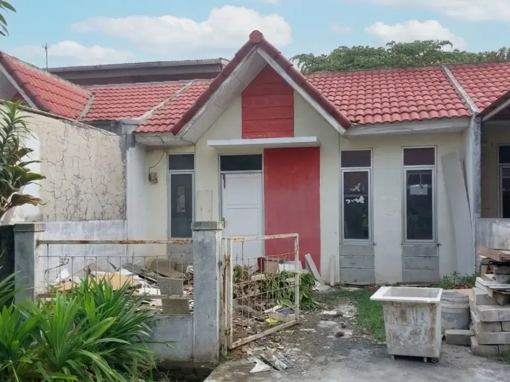 TERMURAH! Rumah Tua 2 KAMAR di Grand Mutiara Gading Dekat MM2100 Setu Bekasi