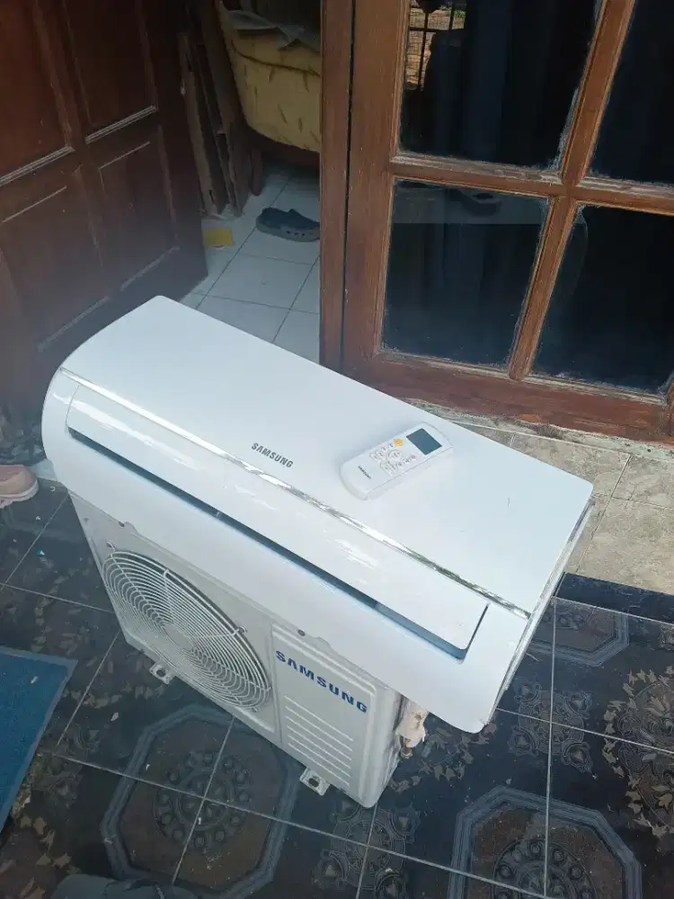 AC Split merk Samsung 1 PK low Watt