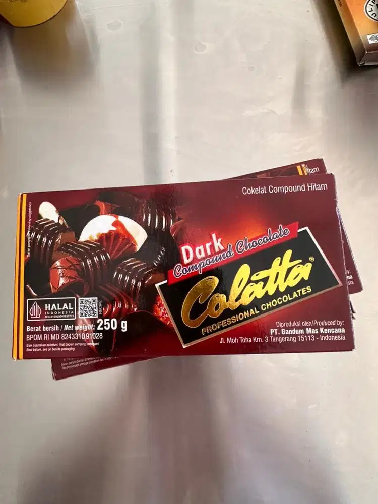 Colatta Dark Compound Chocolate