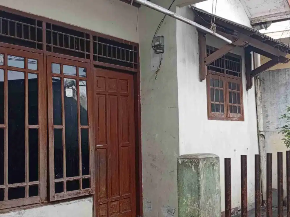 Rumah Kontrakan Islami bisa 6 bulan Rp 13 jutaan. strategis nego