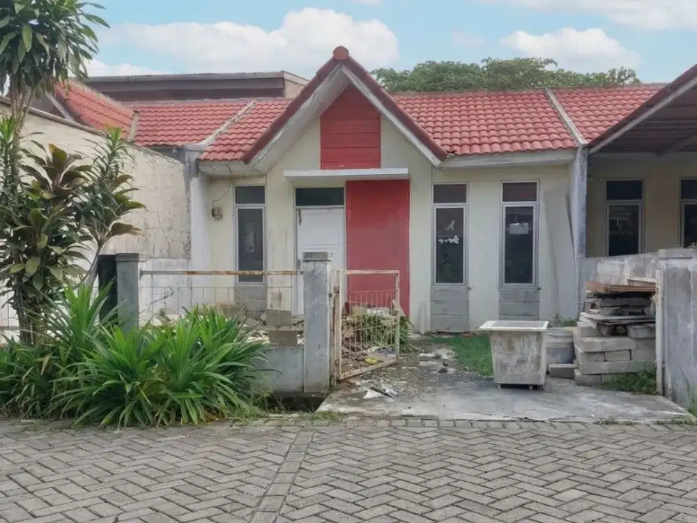 EXCLUSIVE TERMURAH! Rumah Tua di Grand Mutiara Gading Dekat MM2100 Setu Bekasi