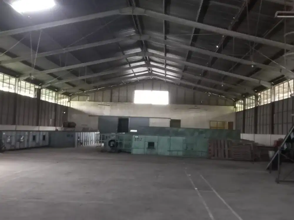 GUDANG DI PRAWATAN, JOGONALAN, KLATEN, JAWA TENGAH