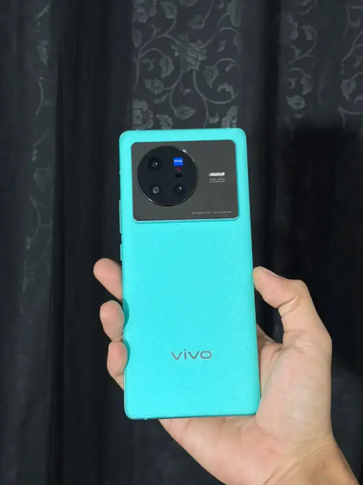 Vivo X80 5G Ram 12/256 Second mulus