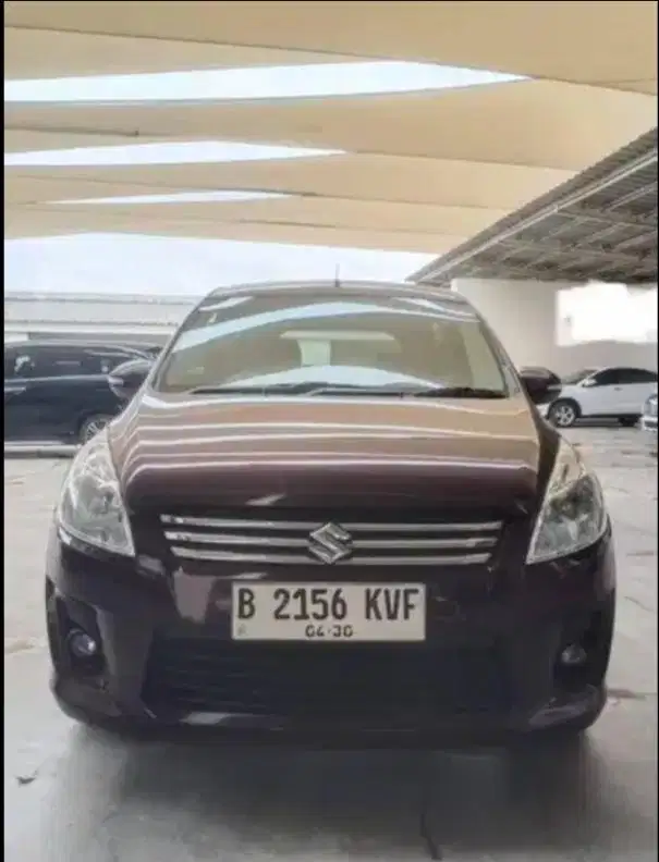 Suzuki Ertiga GX Matic AT tahun 2015 burgundy Ungu Low KM DP minim