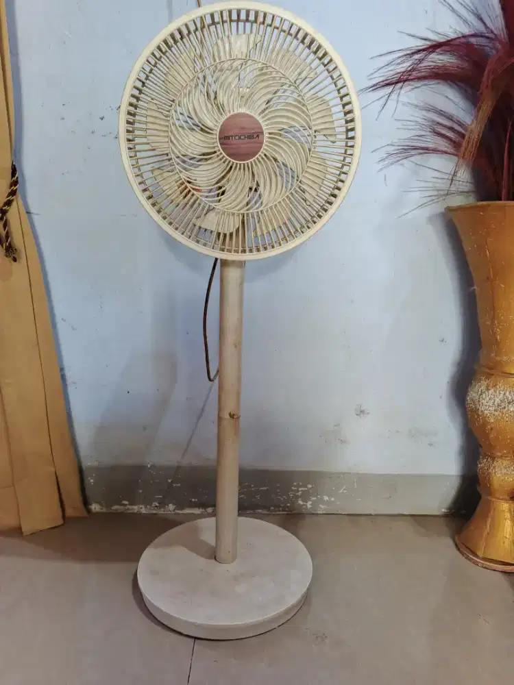 kipas angin mitochba uk 12 ins bgus lancar ori